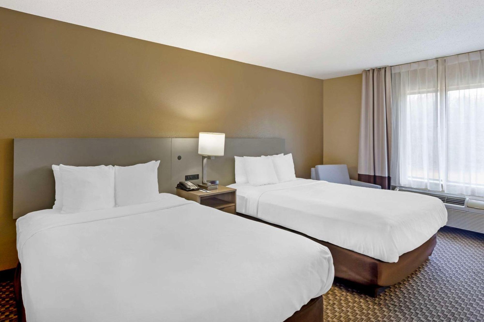 Comfort Inn & Suites Carneys Point Экстерьер фото