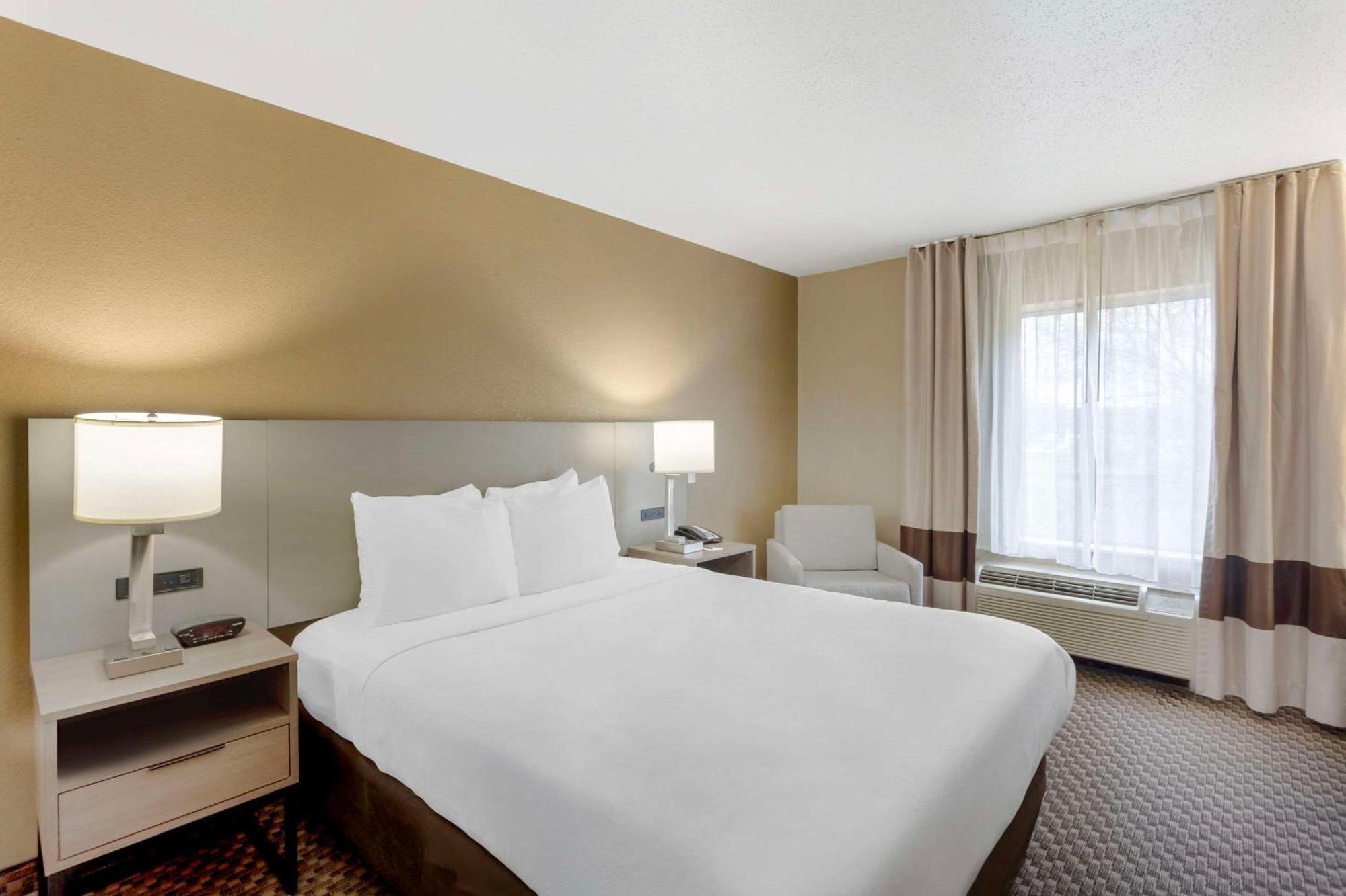 Comfort Inn & Suites Carneys Point Экстерьер фото