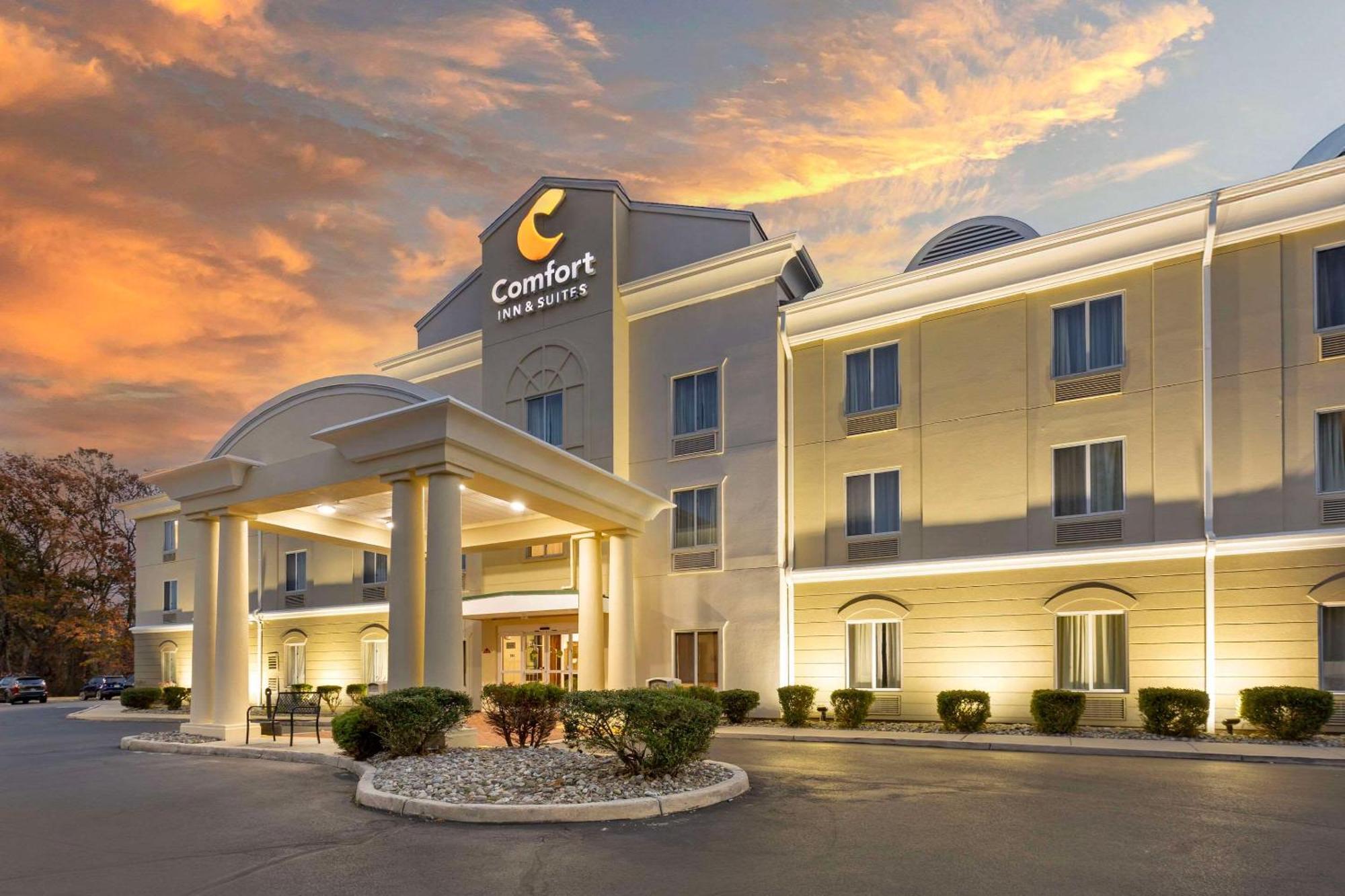 Comfort Inn & Suites Carneys Point Экстерьер фото