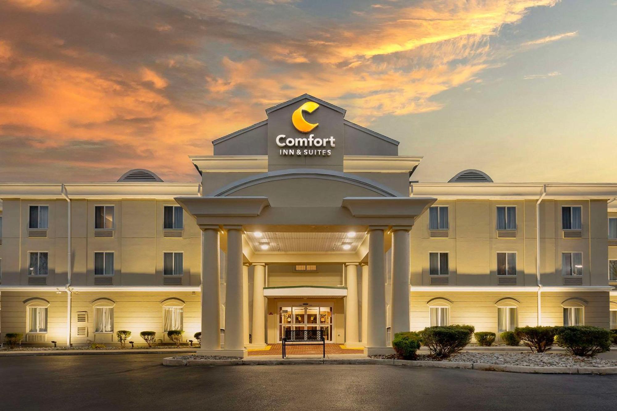 Comfort Inn & Suites Carneys Point Экстерьер фото